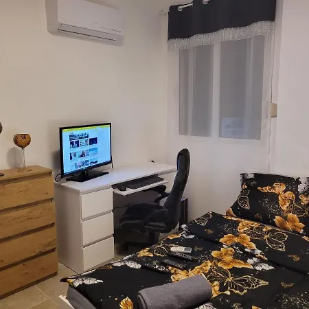 Paradise Apartment